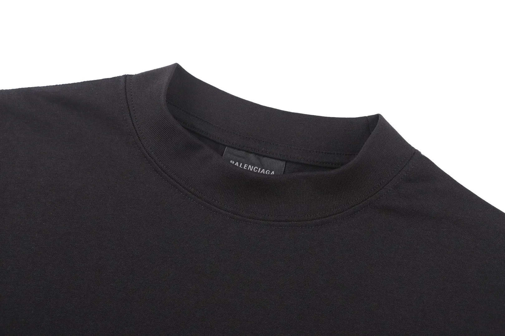 24FW logo T ●Authentic 6312 ●40 200 ●1*1 350 ● ● ● 1：1 ● ●Size：S M L XL ● ：2100/7A#05